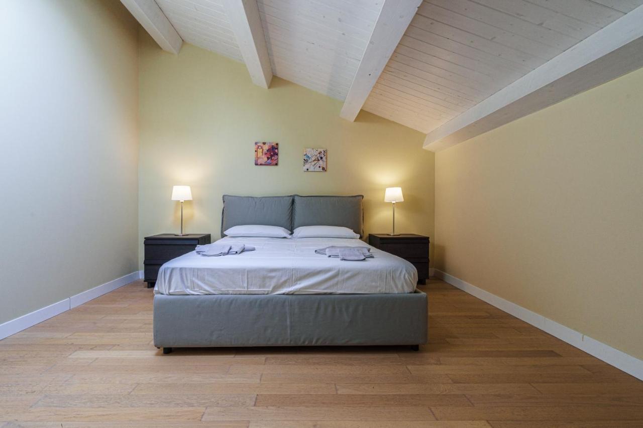 קטאניה Holiday In Home Suite Archimede מראה חיצוני תמונה